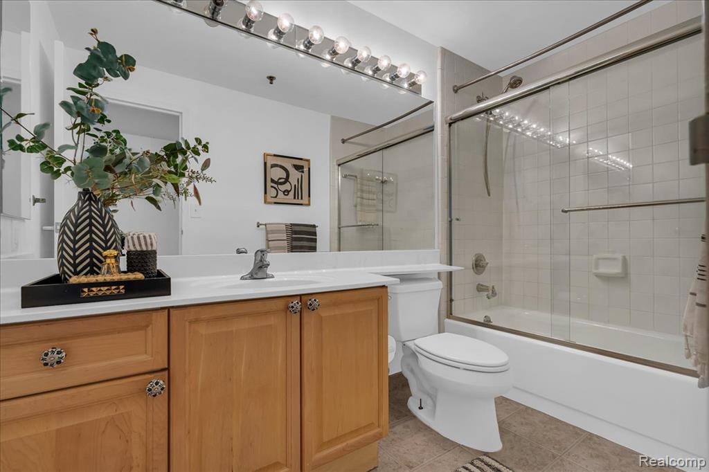 1001 W Jefferson Avenue, 10E, Detroit, MI 48226 — Photo 17
