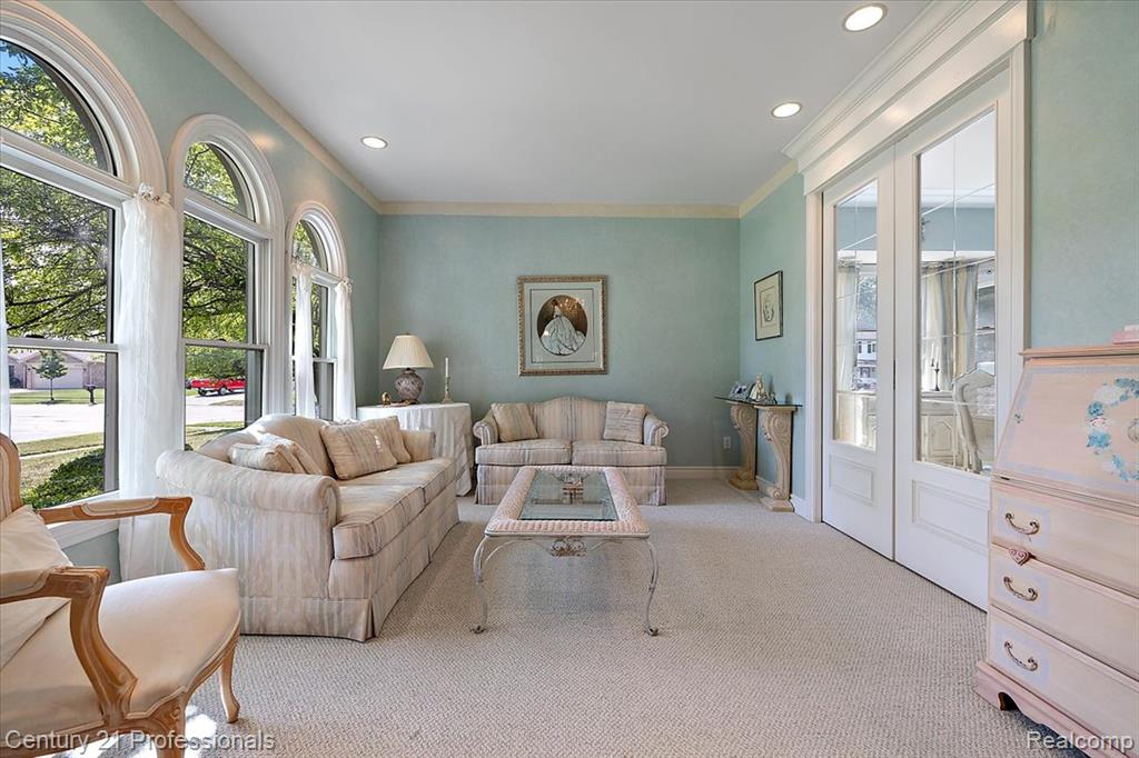 40205 Ashland Drive, Sterling Heights, MI 48313 — Photo 13