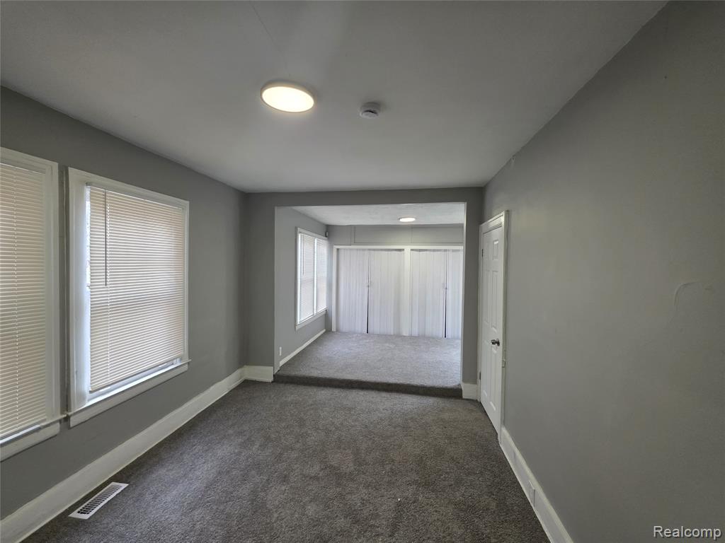 4258 Seneca Street, Detroit, MI 48214 — Photo 6