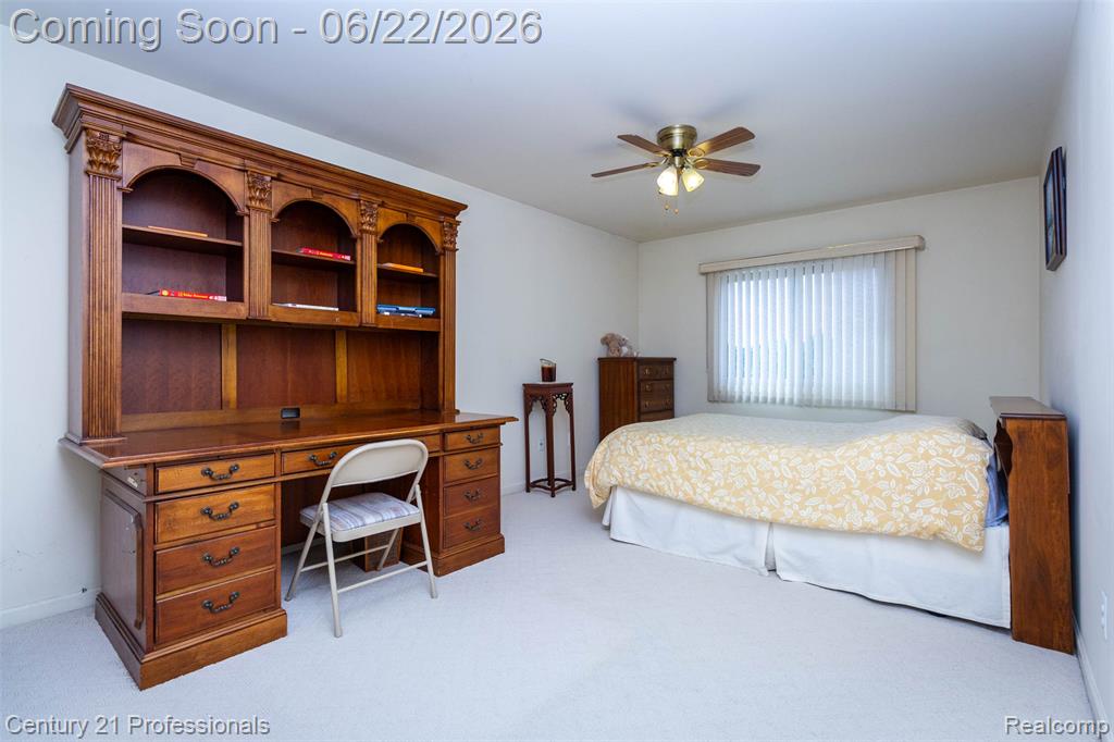 8225 Brookstone Lane, Clawson, MI 48348 — Photo 33