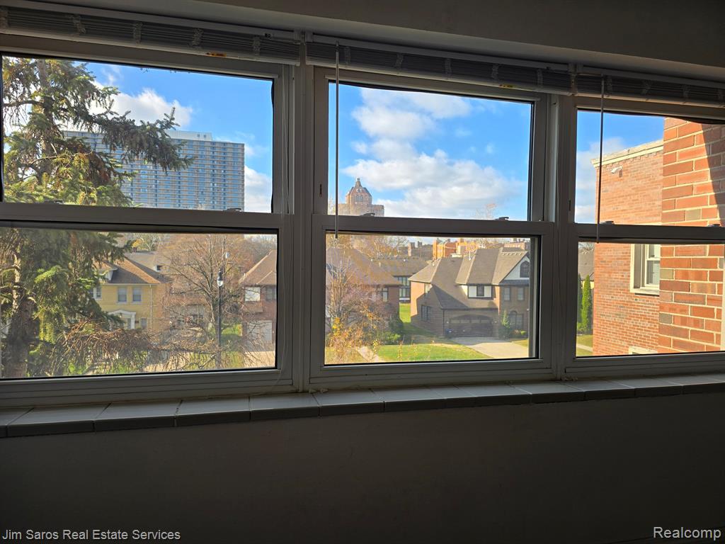 550 Parkview #317 - 1 Bedroom, Detroit, MI 48214 — Photo 6