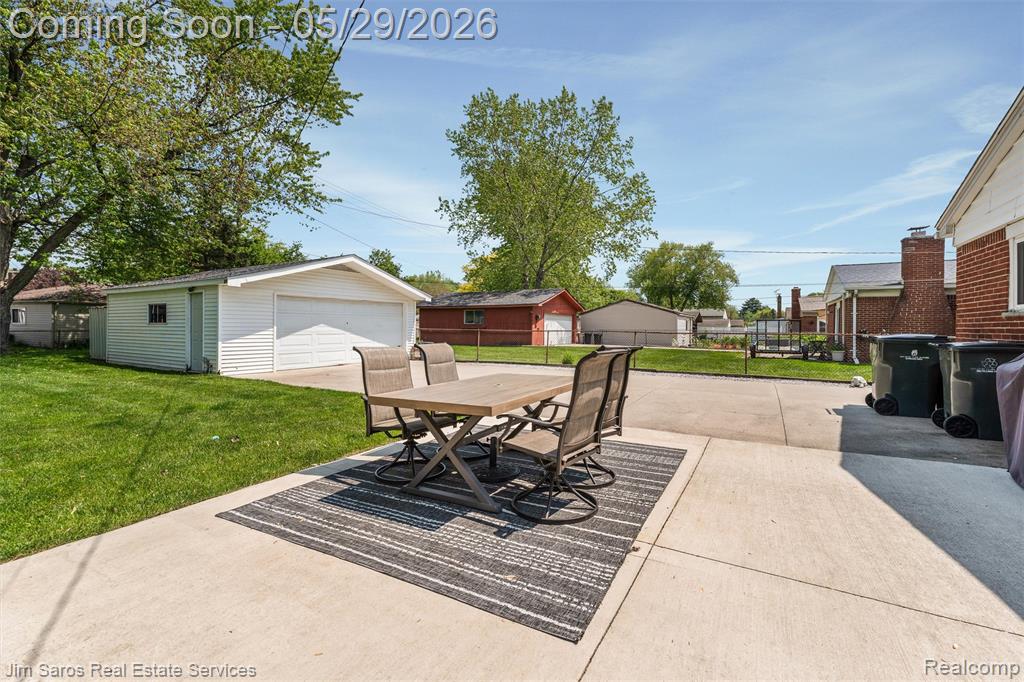 22801 Lake Boulevard, Saint Clair Shores, MI 48082 — Photo 31