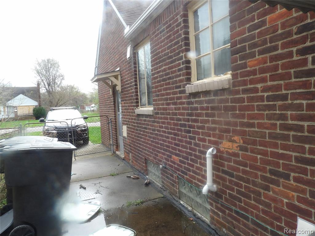 10945 Peerless Street, Detroit, MI 48224 — Photo 10