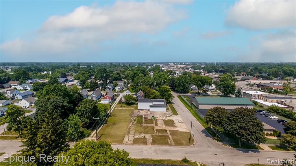 1811 25th Street, Port Huron, MI 48060 — Photo 2