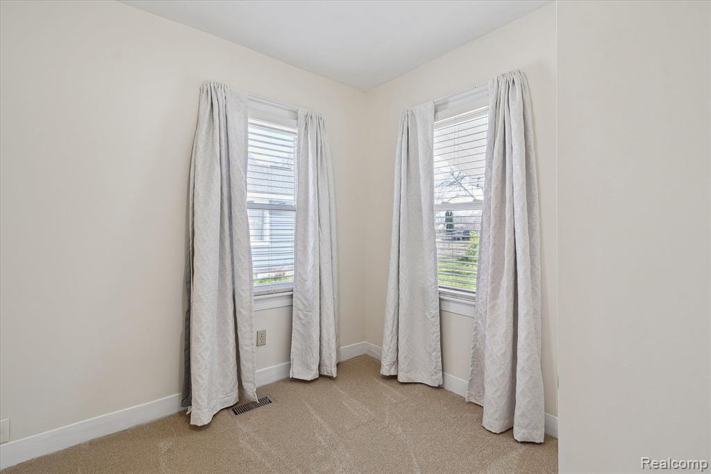 98 WATERLY Avenue, Waterford, MI 48328 — Photo 8