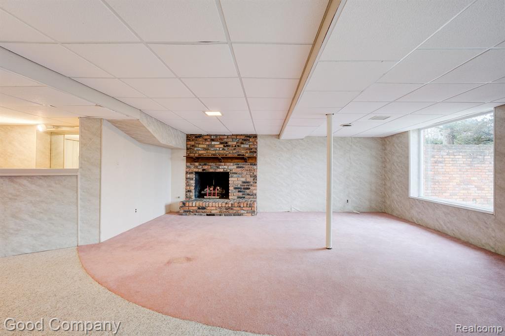 702 PARKMAN Drive, Bloomfield Hills, MI 48304 — Photo 40