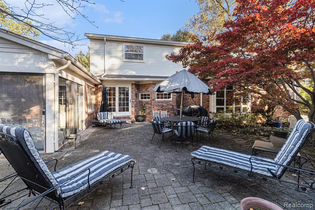 4597 Broughton Drive, Bloomfield Hills, MI 48301 — Photo 48