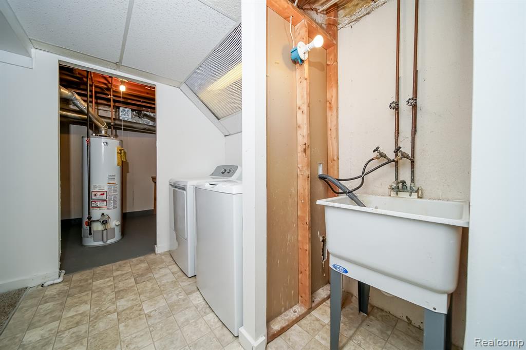 547 Orchard Street, Wyandotte, MI 48192 — Photo 64