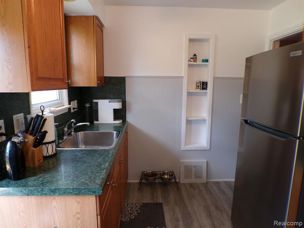 4140 ACADEMY Street, Dearborn Heights, MI 48125 — Photo 21