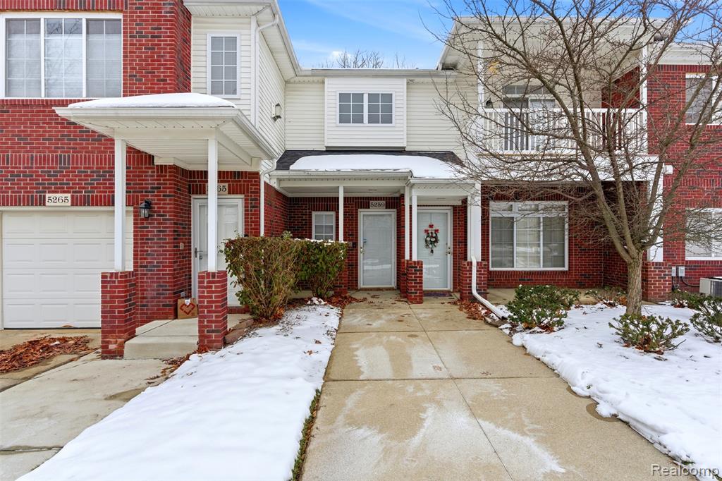 5259 Twin Oaks Drive, Sterling Heights, MI 48314 — Photo 2