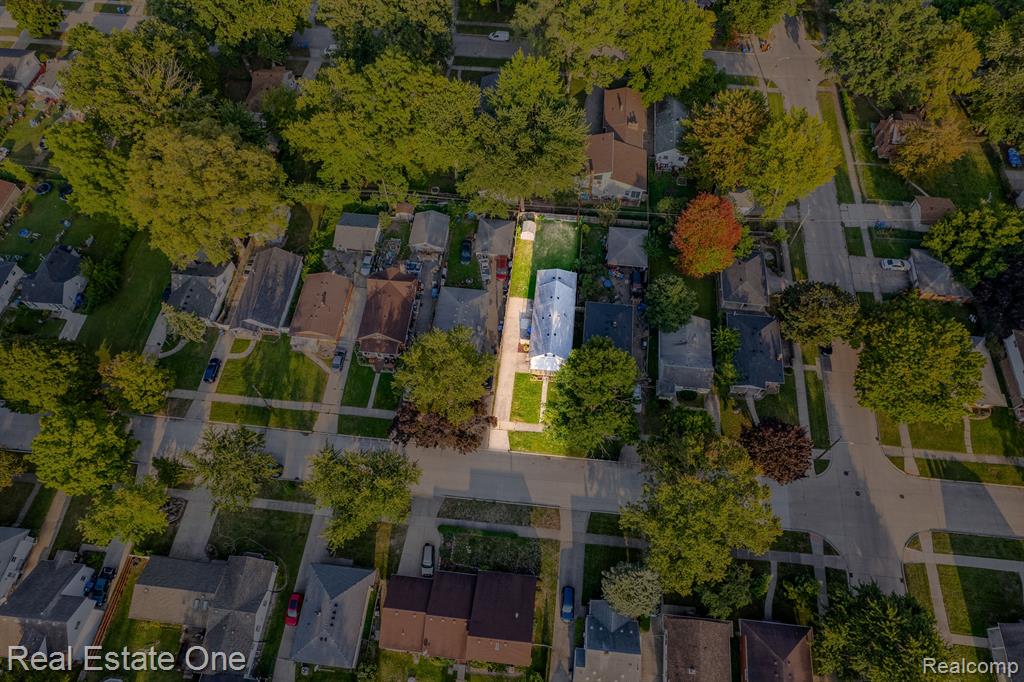 3993 WEDDELL Street, Dearborn Heights, MI 48125 — Photo 30