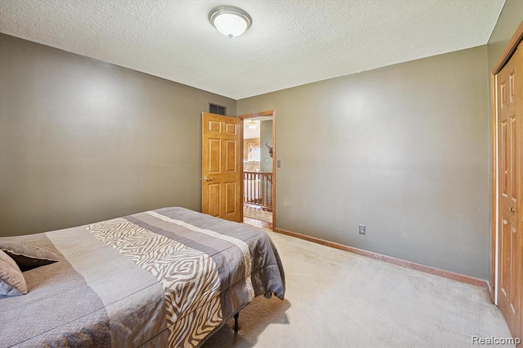 4842 Preston Road, Howell, MI 48855 — Photo 27