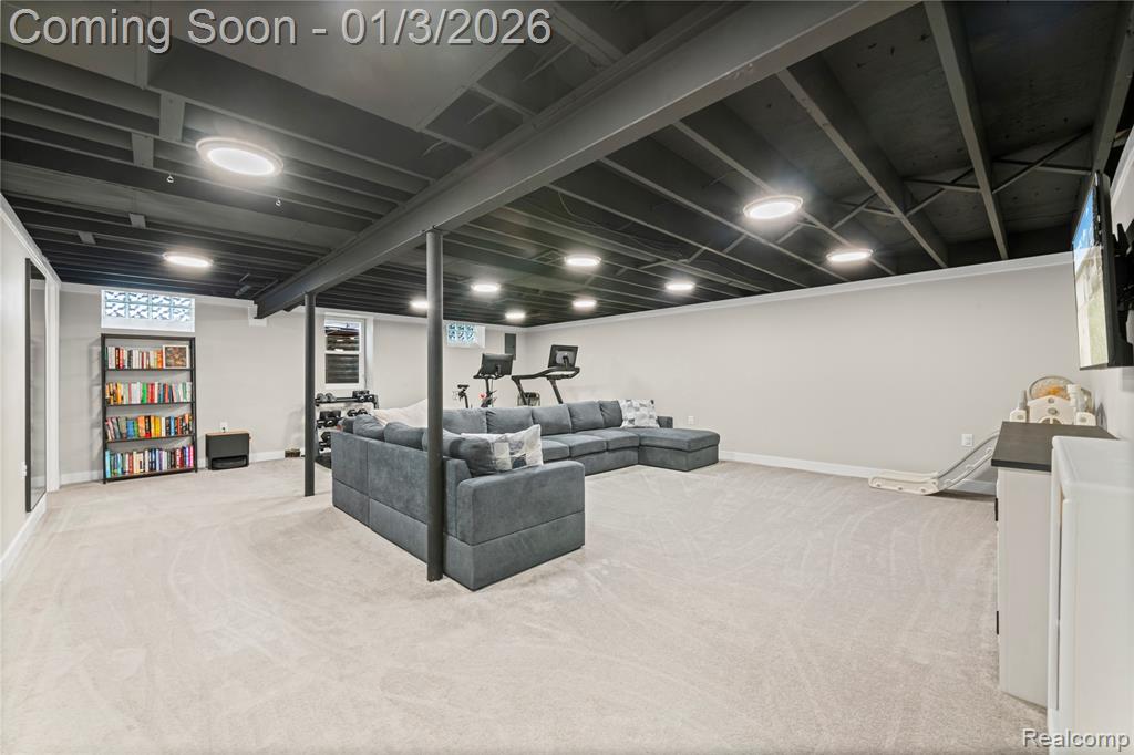 700 W Girard Avenue, Madison Heights, MI 48071 — Photo 24