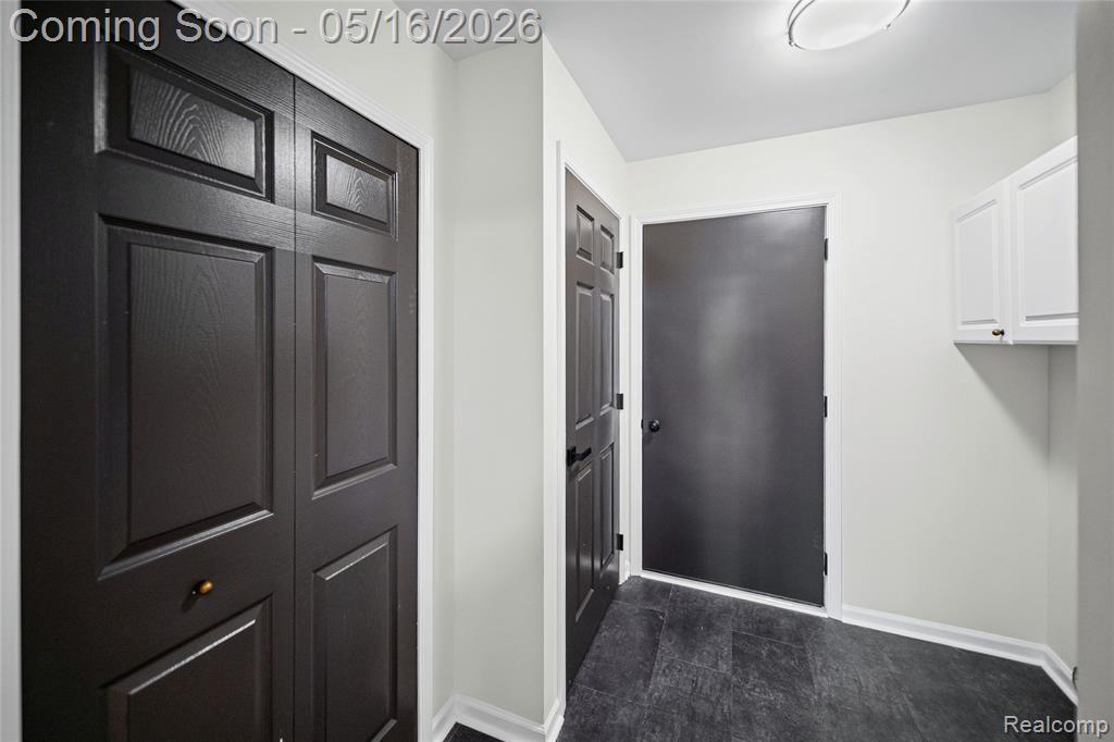 6397 Club Court W, Grand Blanc, MI 48439 — Photo 32