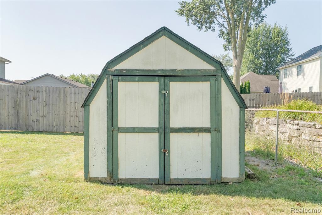 500 Connecticut Avenue, Marysville, MI 48040 — Photo 45