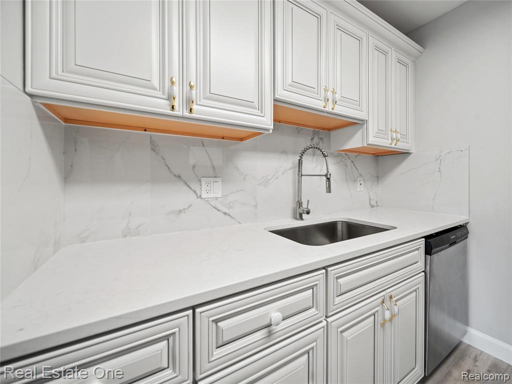2124 Pauline Boulevard, 307, Ann Arbor, MI 48103 — Photo 10