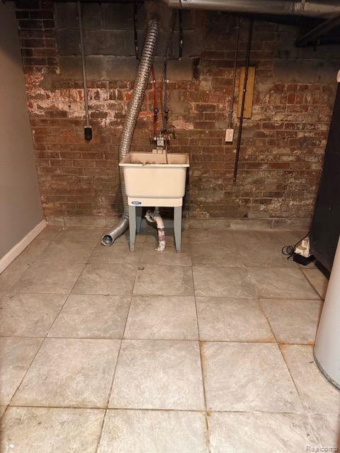 8263 Merrill Street, Detroit, MI 48202 — Photo 13