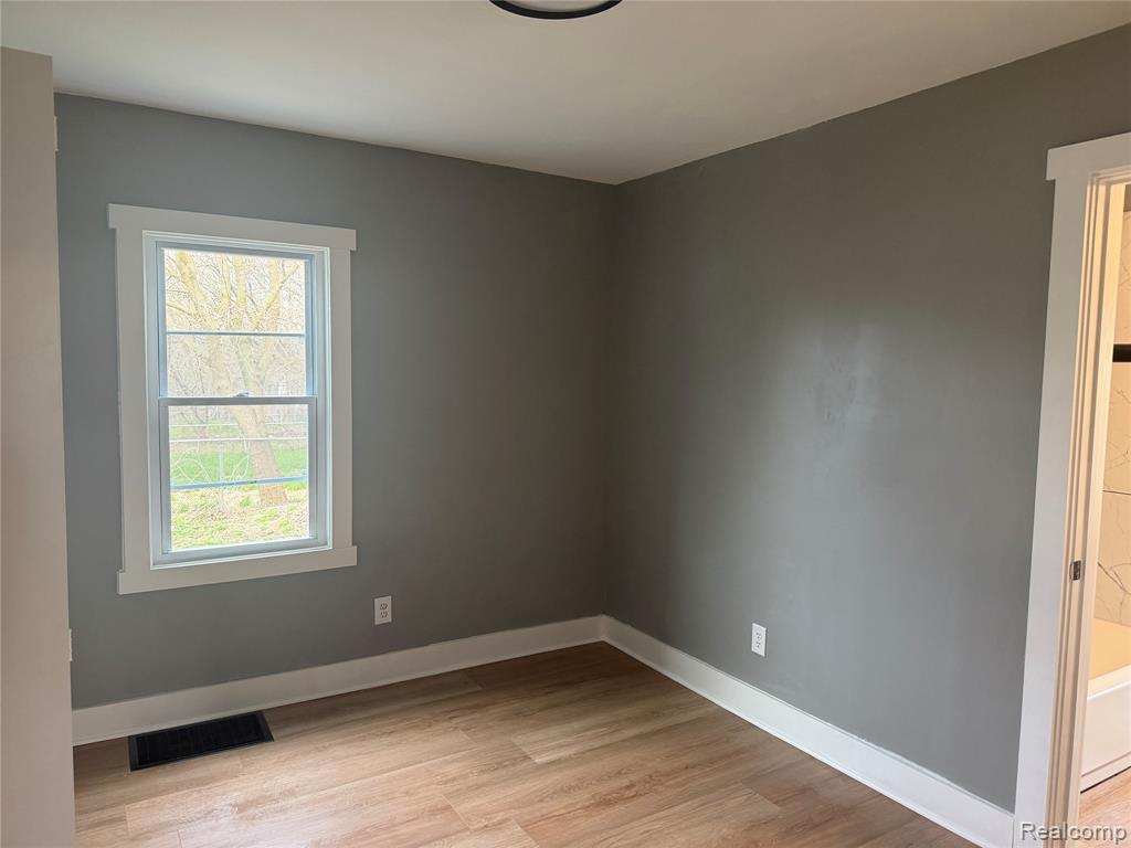 106 W Cornell Avenue, Pontiac, MI 48340 — Photo 14