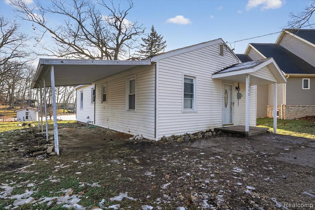 16048 Moran Drive, Linden, MI 48451 — Photo 2