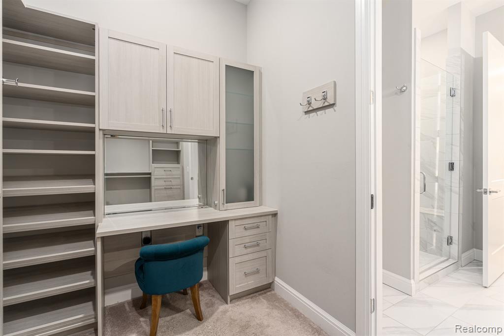 7484 Gramercy Circle, West Bloomfield, MI — Photo 23