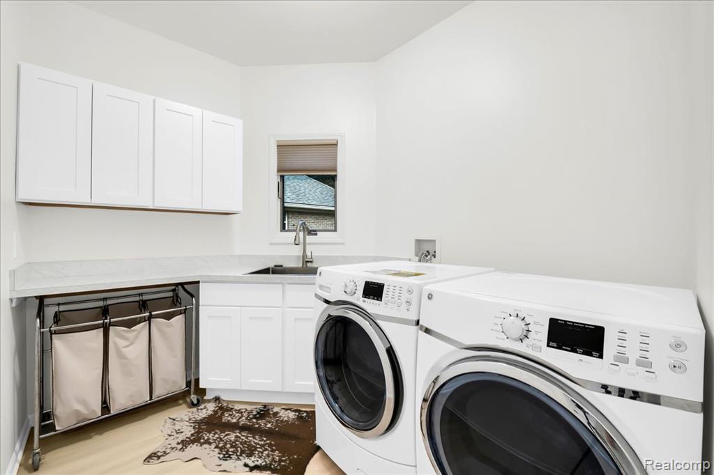 2376 Joseph Tamron Drive W, St. Clair, MI 48079 — Photo 16