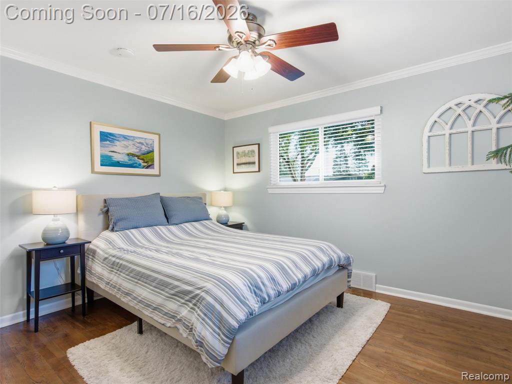 6229 Sandshores Drive, Troy, MI 48085 — Photo 13