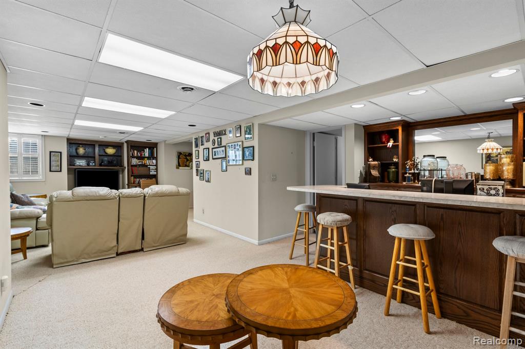 1696 S HILL Boulevard, Bloomfield Hills, MI 48304 — Photo 24