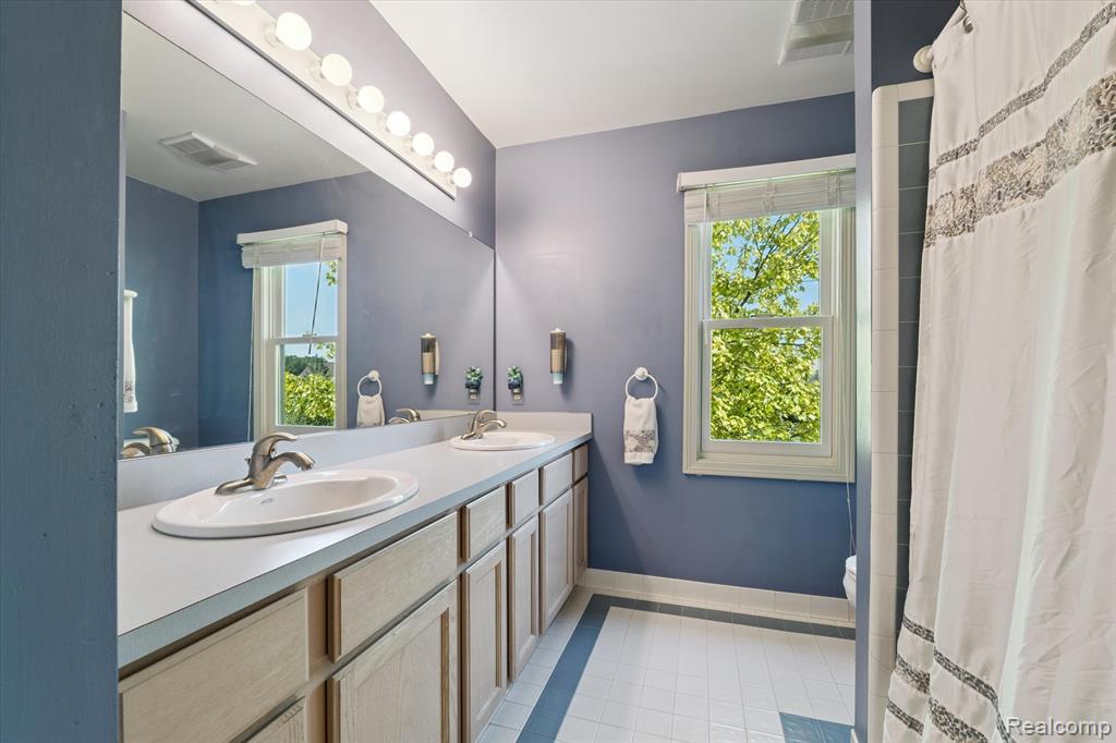 45242 Thornhill Road, Canton, MI 48188 — Photo 35