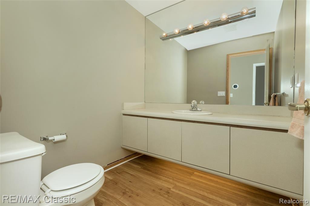 4860 Pelican Way, West Bloomfield, MI 48323 — Photo 17