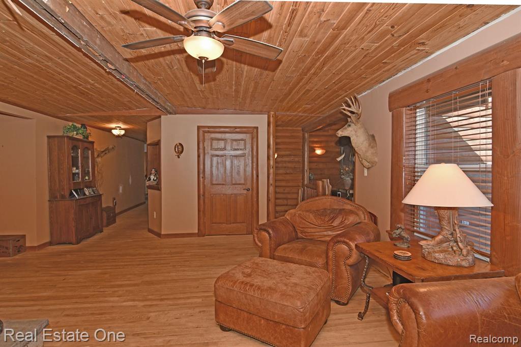 4909 ALGONQUIN Boulevard, Clarkston, MI 48348 — Photo 22