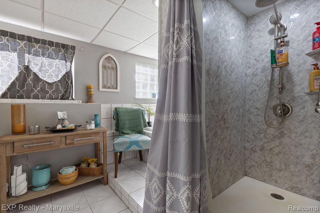 7187 Phillips, MI 48049 — Photo 17