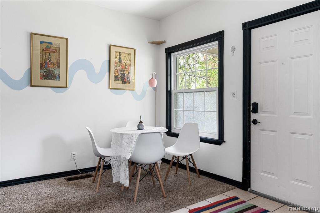 610 E CROSS Street, Ypsilanti, MI 48198 — Photo 8