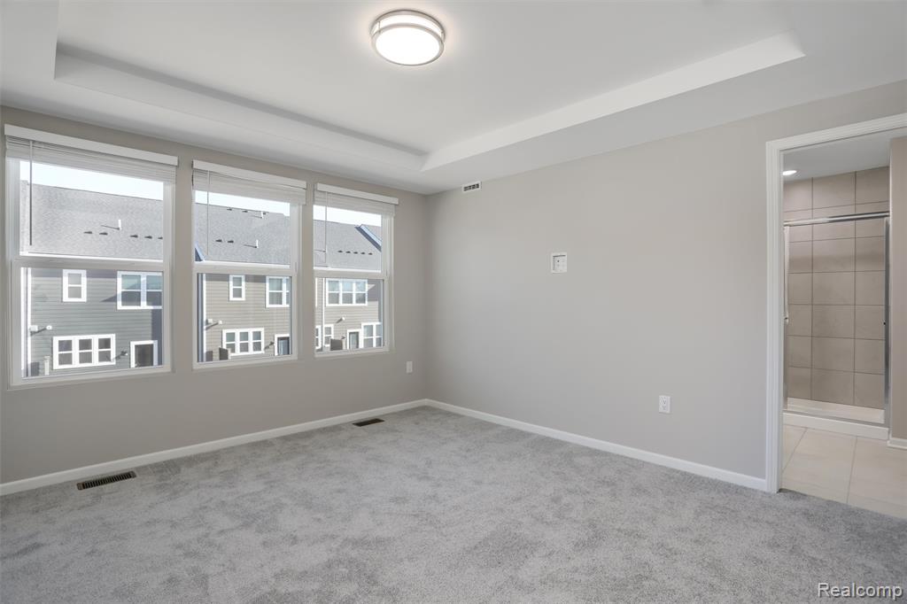 43173 Atwood Ave, Novi, MI — Photo 21
