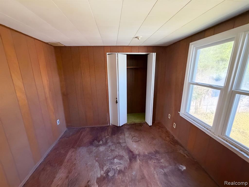 23450 Margareta Street, Detroit, MI 48219 — Photo 10
