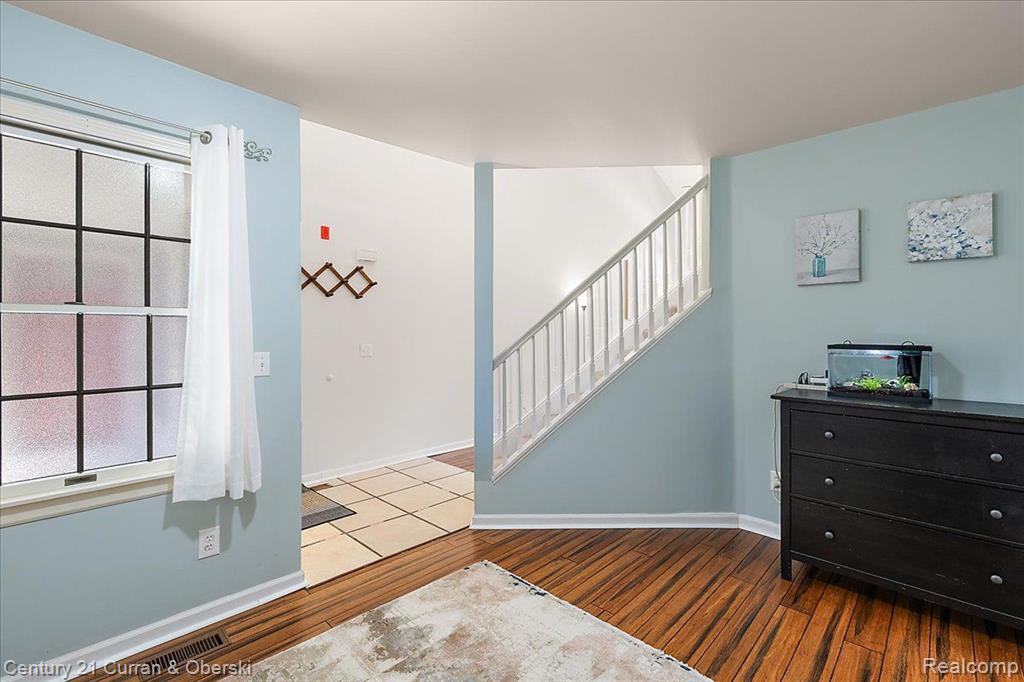 45105 Horseshoe Circle, Canton, MI 48187 — Photo 16