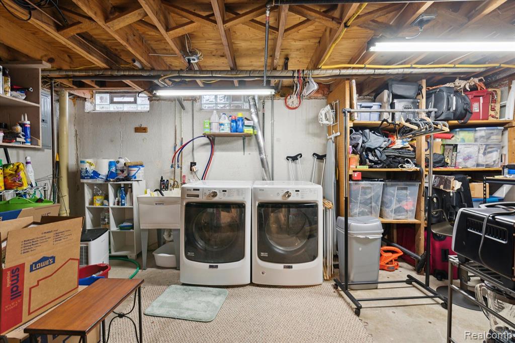 1915 SHEFFIELD Drive, Ypsilanti, MI 48198 — Photo 24