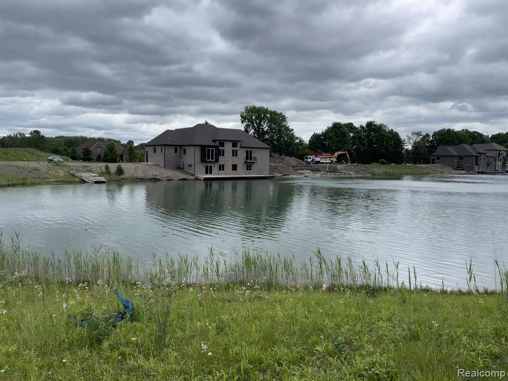 68651 Lake Angela Pointe, Richmond, MI 48062 — Photo 3