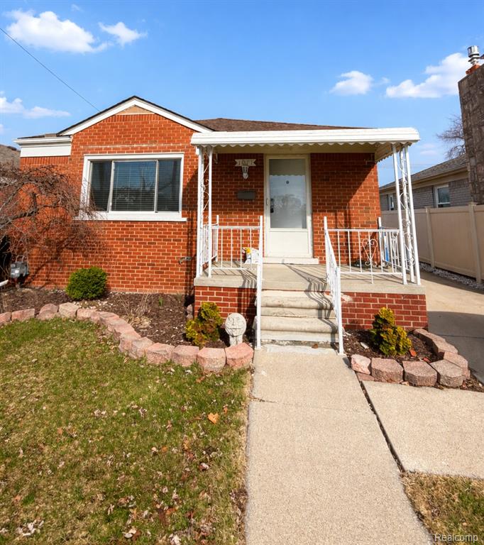 1071 13th Street, Wyandotte, MI 48192 — front exterior
