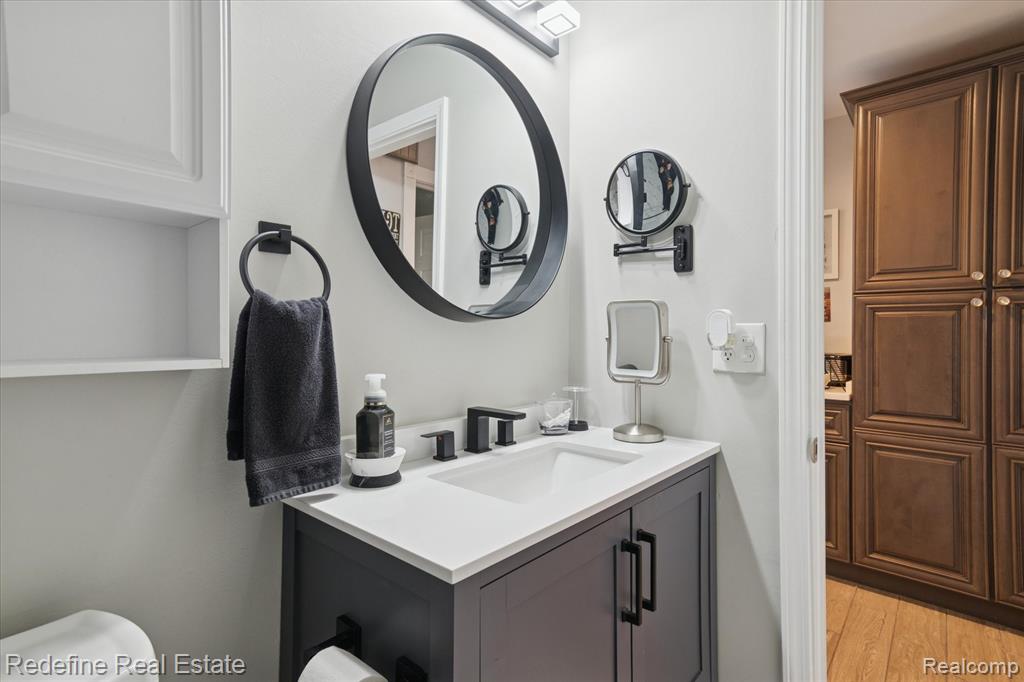 50340 Helfer Boulevard, Wixom, MI 48393 — Photo 14