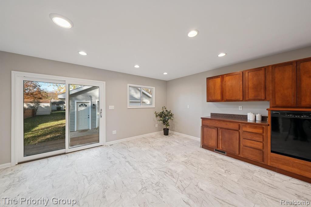 5235 Drayton Road, Clarkston, MI — Photo 20