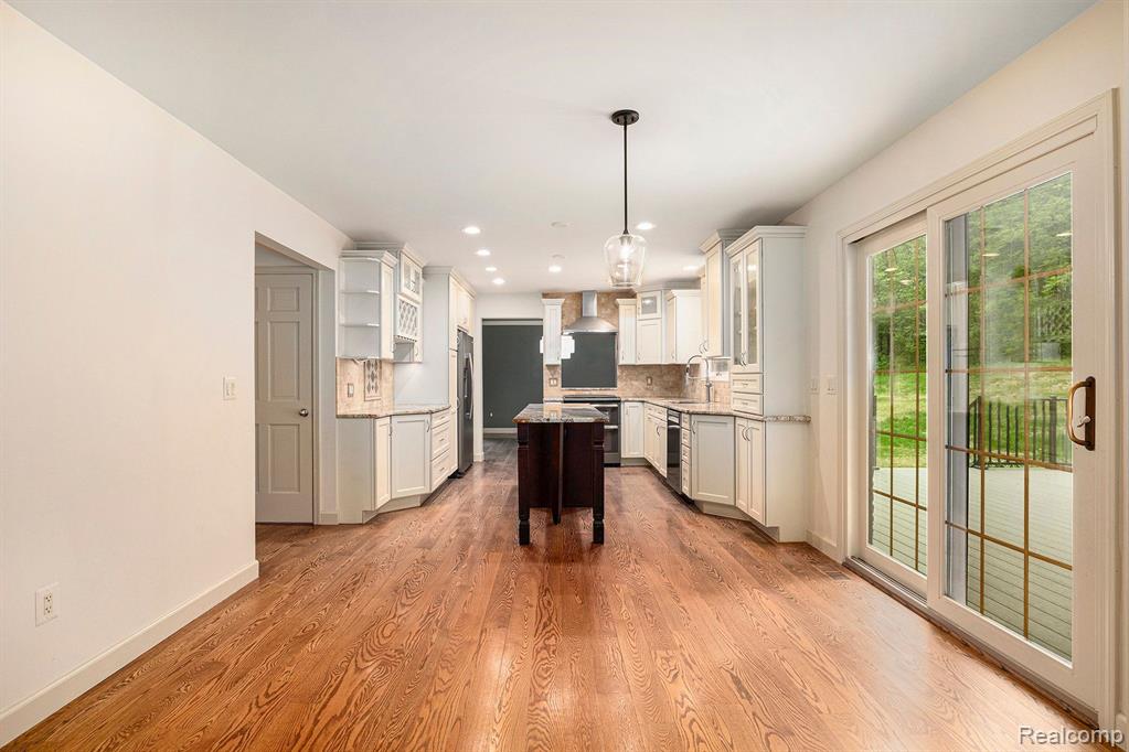 7254 DARK LAKE Drive, Clarkston, MI — Photo 14