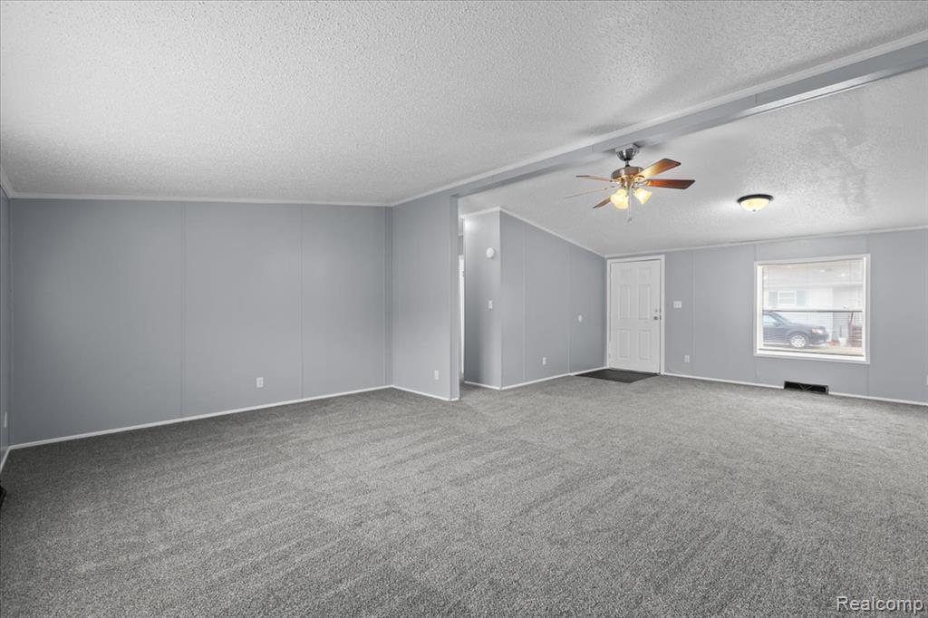 28289 Spruce st., Flat Rock, MI 48134 — Photo 3