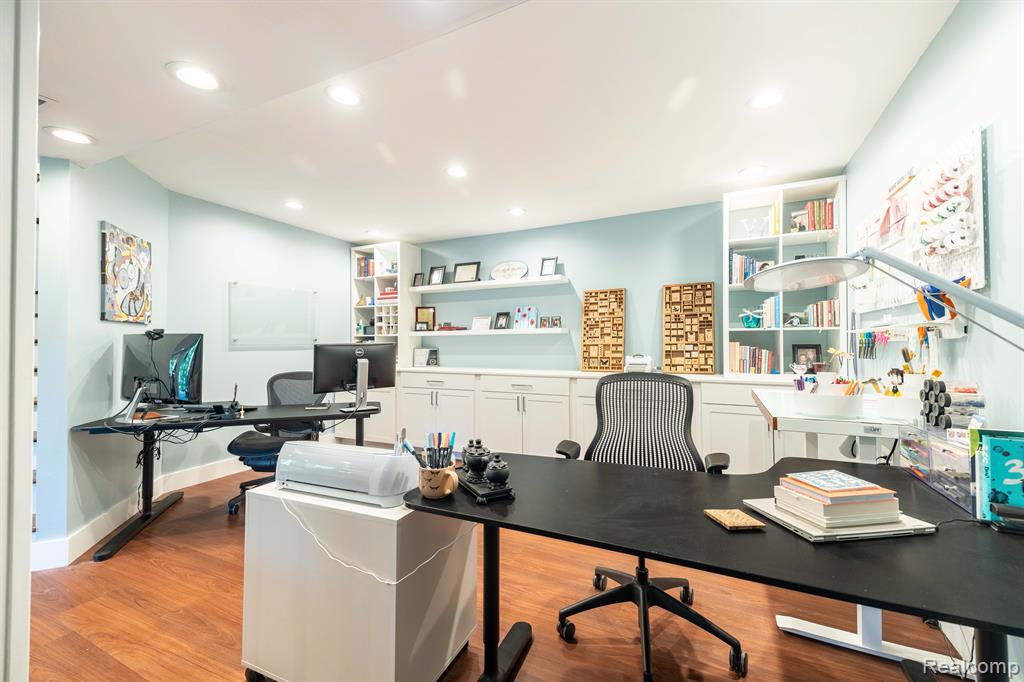 299 NAPA VALLEY Drive, Milford, MI 48381 — Photo 41