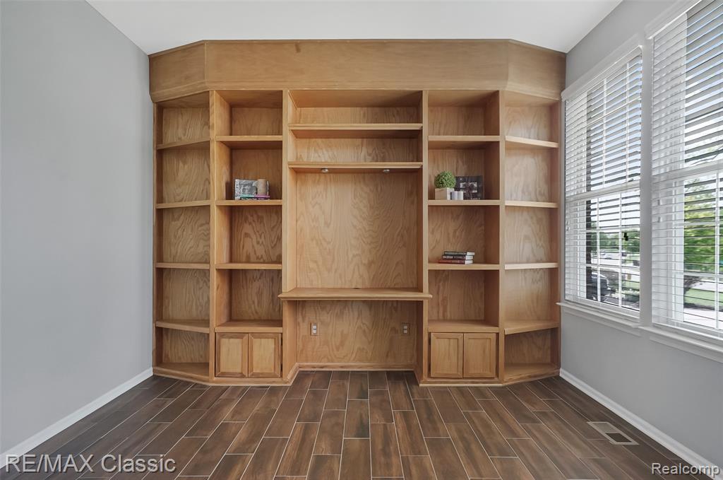 6323 Moonstone Dr, Grand Blanc, MI 48439 — Photo 12