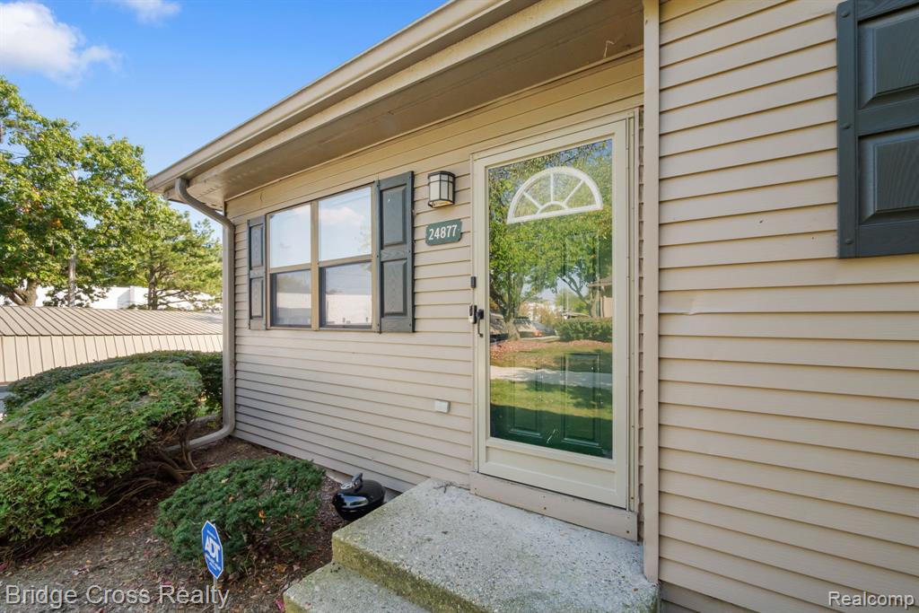 24877 Auburn Lane, Southfield, MI 48033 — Photo 3