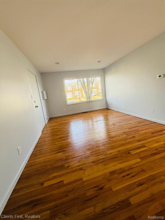 4859 MANSFIELD Avenue, Royal Oak, MI 48073 — Photo 2