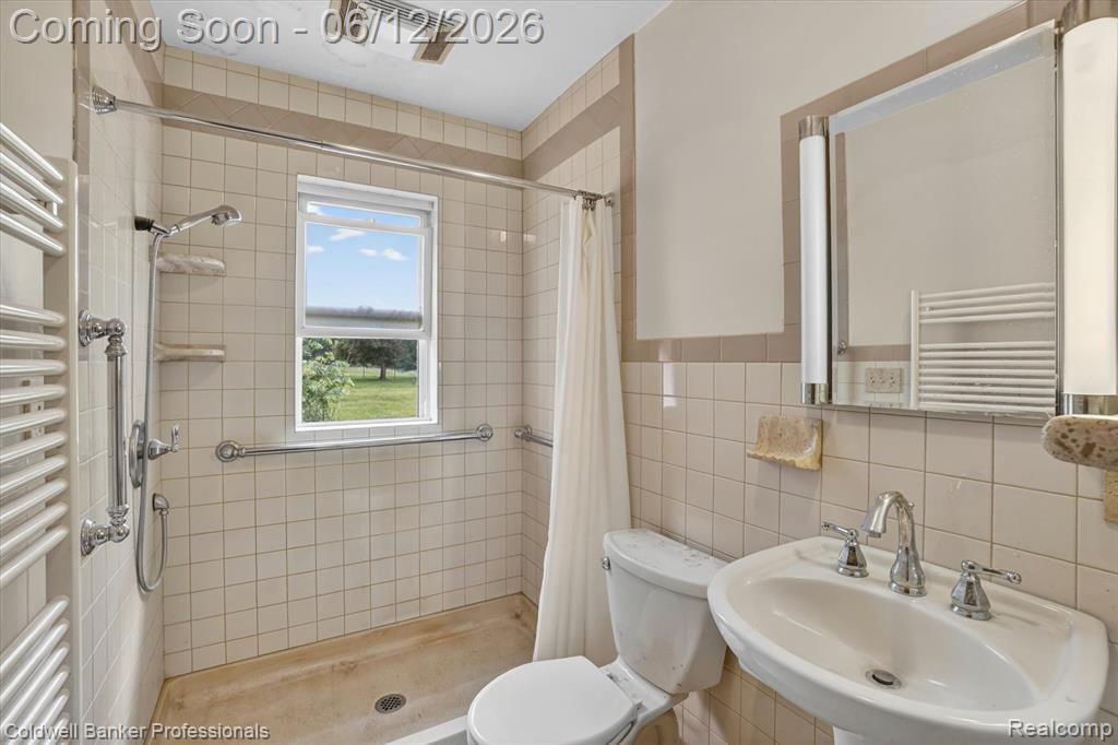 8245 Fenton Road, Grand Blanc, MI 48439 — Photo 22