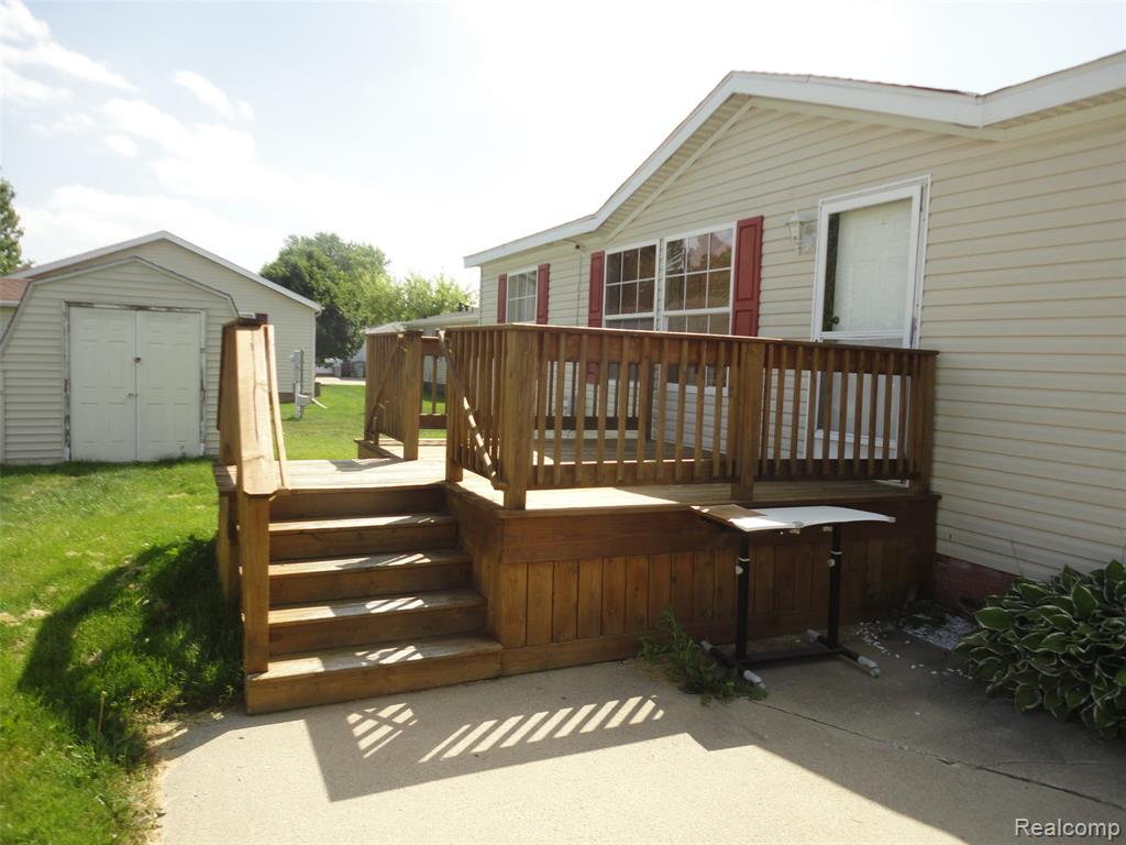 3954 Ryans Ridge, Monroe, MI 48161 — Photo 2