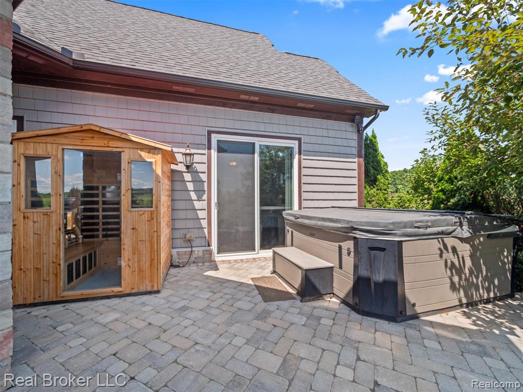 7190 Earhart Road, Ann Arbor, MI 48105 — Photo 12