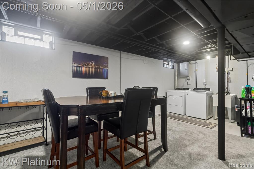 29061 E Brittany Court, Roseville, MI 48066 — Photo 17